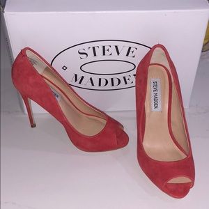 Steve Madden Diane Red Suede